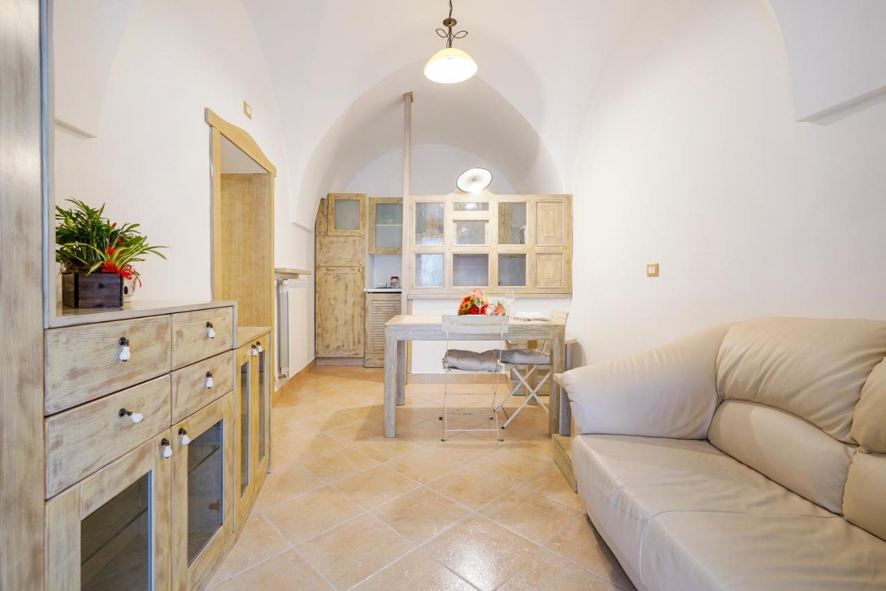 Fratti'S House Apartment Ostuni Exterior photo